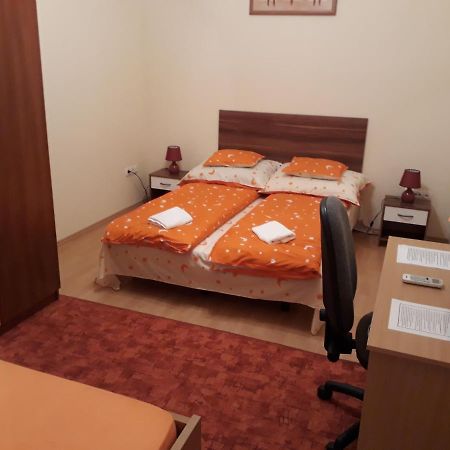 Piac Utcai Apartman デブレツェン エクステリア 写真
