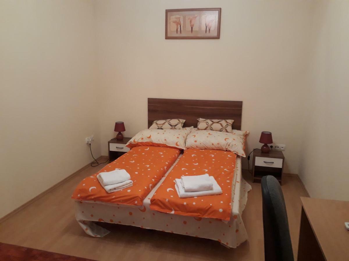 Piac Utcai Apartman デブレツェン エクステリア 写真