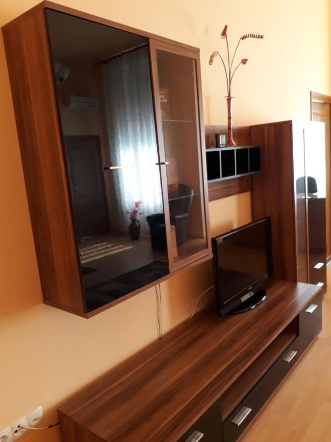 Piac Utcai Apartman デブレツェン エクステリア 写真