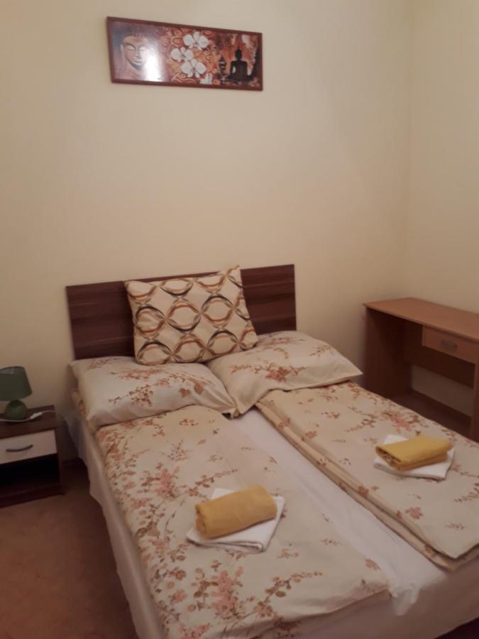 Piac Utcai Apartman デブレツェン エクステリア 写真